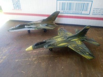 Matchbox Lot Of 2 Airplanes  2001 Stealth Fighter And 2000 Tornado Sb22