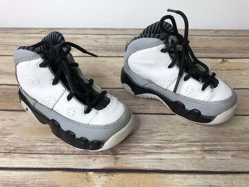 retro 9 size 6
