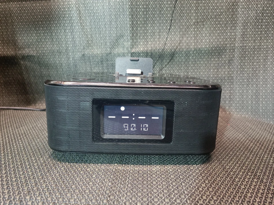 Terris RWi232 Radio Wecker Dockingstation IPod iPhone Bluetooth AUX Super Klang - Bild 2 von 4