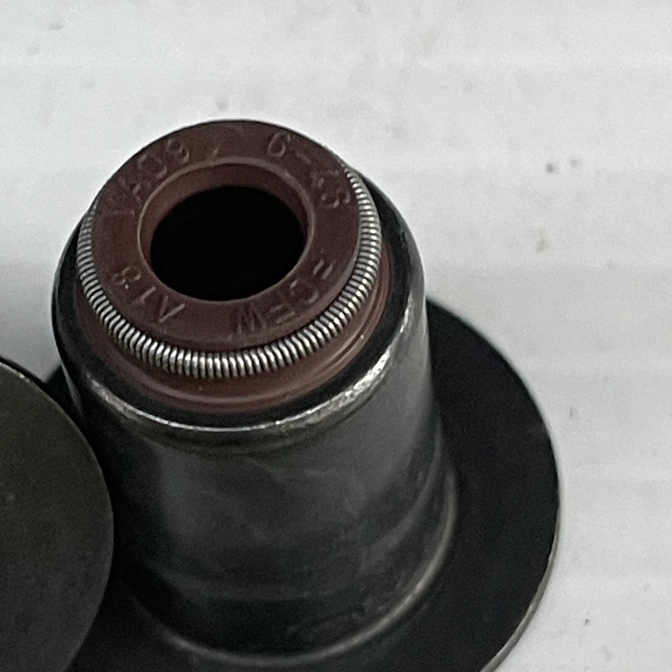 Valve Stem Seal Ring VA09 6-46 CFW A18 (Bag of 16) NOS - Image 3 of 4