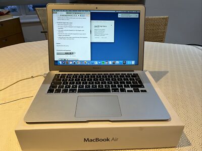 Apple MacBook Air 13'' Zoll (Mitte 2012) Core i5 1,8 GHz - A1466 - mit Karton