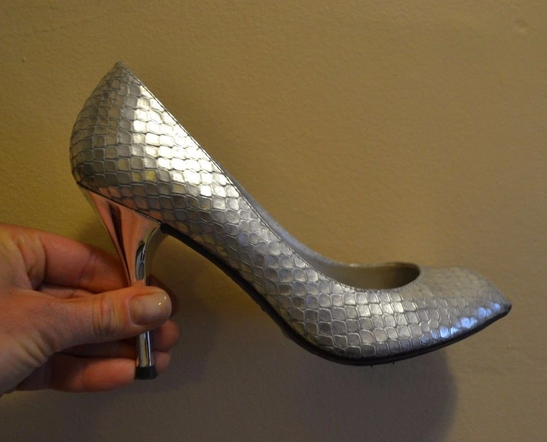 3 inch hotsell silver shoes