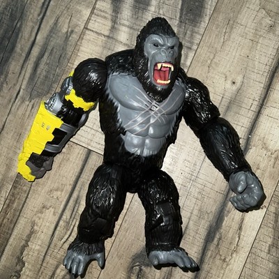 Giant King Kong Action Figure 11''  Godzilla x Kong with B.E.A.S.T. Glove