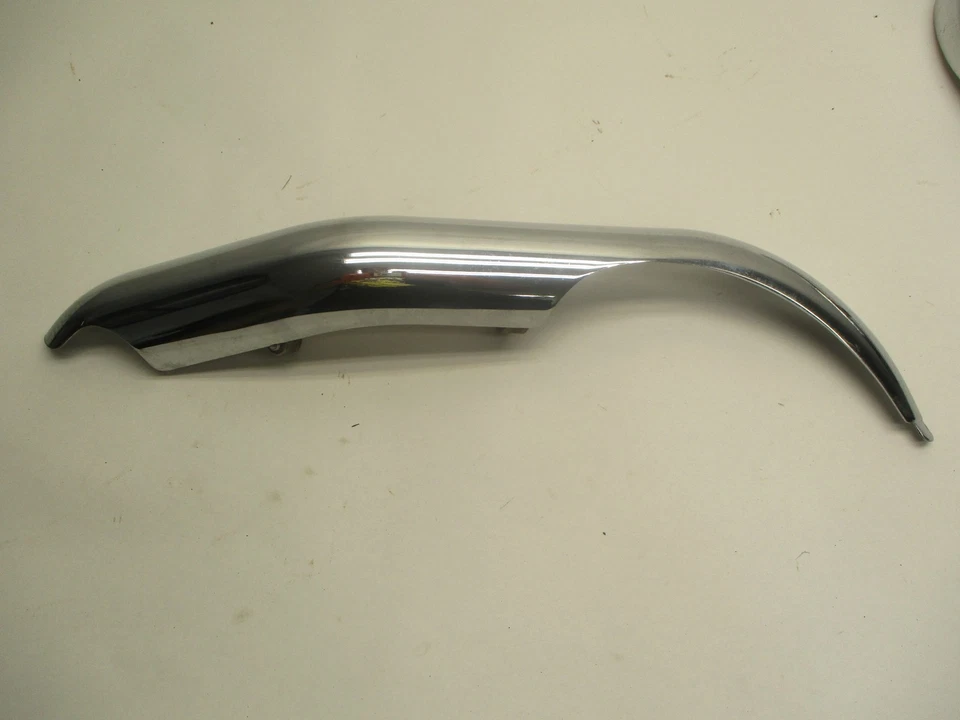 2015 HARLEY-DAVIDSON DYNA LOWRIDER FR EXHAUST HEAT SHIELD - Image 2 of 3