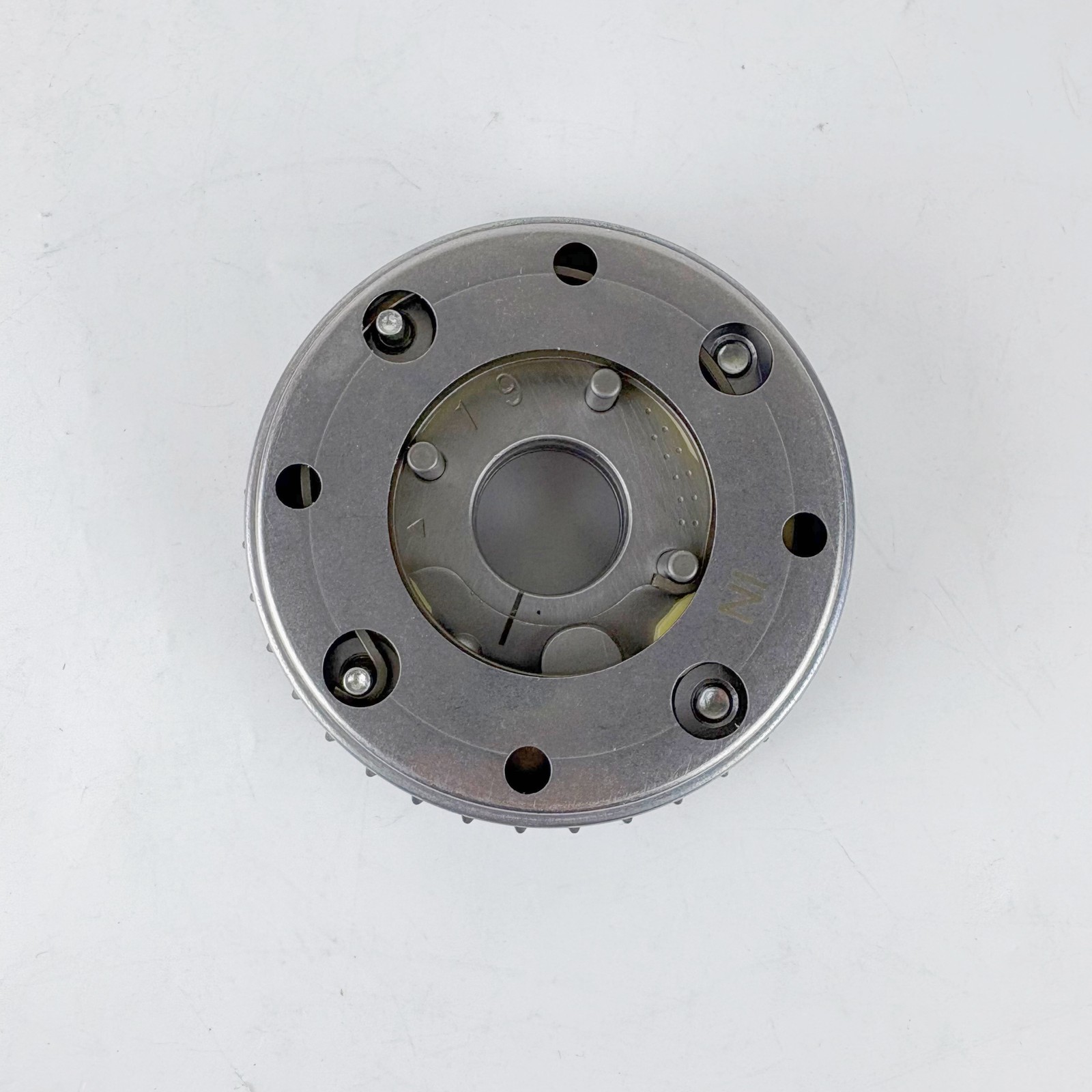 BMW i8 2016-2017 Camshaft sprocket