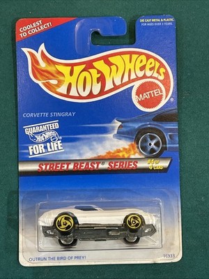 Hot Wheels Street Beast Series 4/4 Cars Corvette Stingray Collector #560 White.