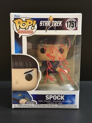 SWAU signed + Charaktername Zachary Quinto Star Trek Spock Autogramm Funko Pop