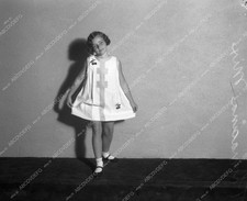 4b09-149 news photo Thomasina Mix portrait daughter Tom Mix 4b09-149 4b09-149