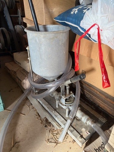 5-gallon manual mortar grout pump
