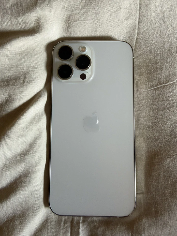 Apple iPhone 13 Pro Max · 128GB, foto 4 de 5