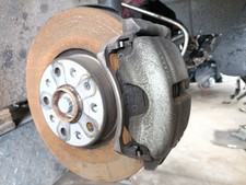 8V0615124D BREMSSATTEL VORN RECHTS / 197445 FÜR AUDI Q3 SPORTBACK F3N 35 TDI