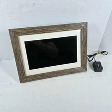 Aluratek ADPFD10F 10-inch Distressed Wood Digital Photo Frame