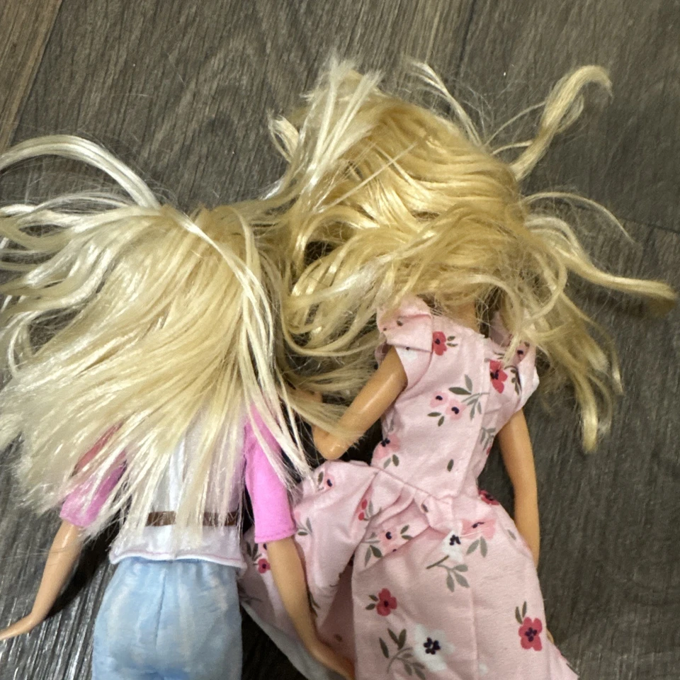 Mattel 2013 Barbie Dolls - Image 4 of 4