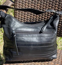 ILI New York Toronto Leather Hobo Shoulder Bag Handbag Black Top Stitch Purse