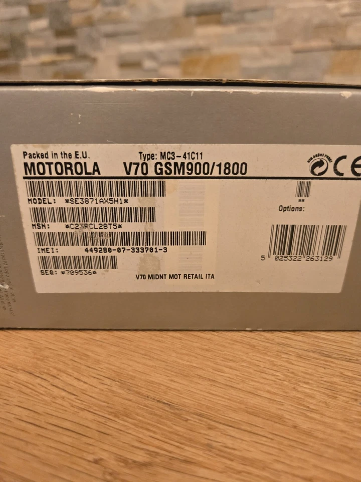 Motorola V70 - Immagine 3 di 4