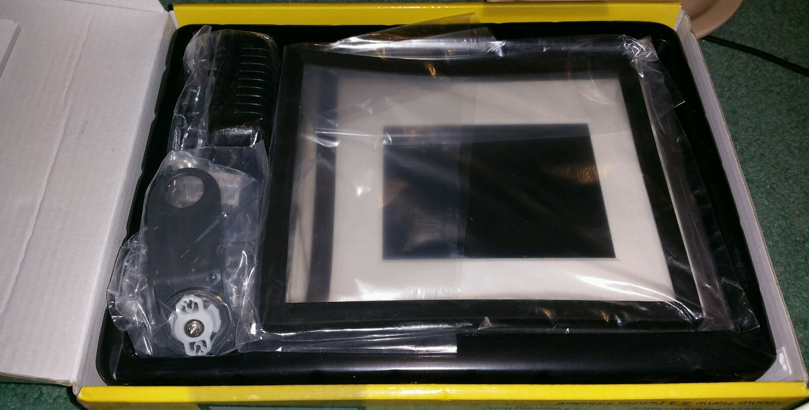 Shomi 5" digital photo frame eBay