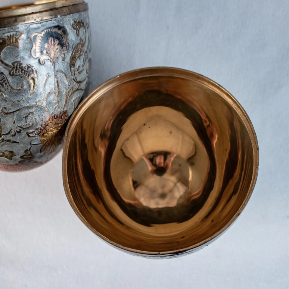 1900's Gold Blue Multicolor Floral Antique Russian Egg Enamel Brass Trinket Box - Image 2 of 4