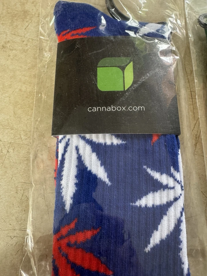 Calcetines Huf Verde/Negro Marihuana Pot Leaf Calcetines Talla 1 para Adultos + Caja de Cannabox Bonificación Foto 2 de 4