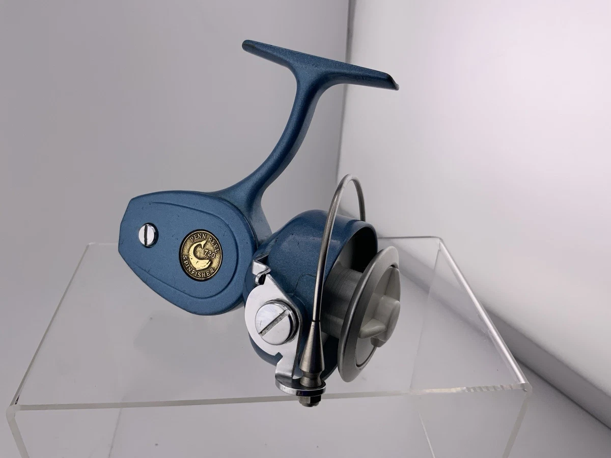 alba garcia fishing reels  | Jessica Alba