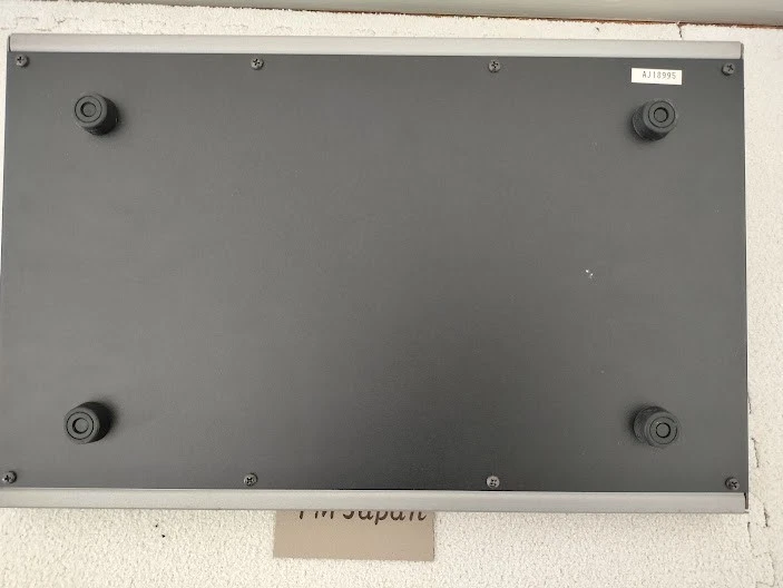 Roland MC-303 Groovebox Rhythm Machine Sequencer Mixer Music Sampler MC303 Japan - Image 2 of 4