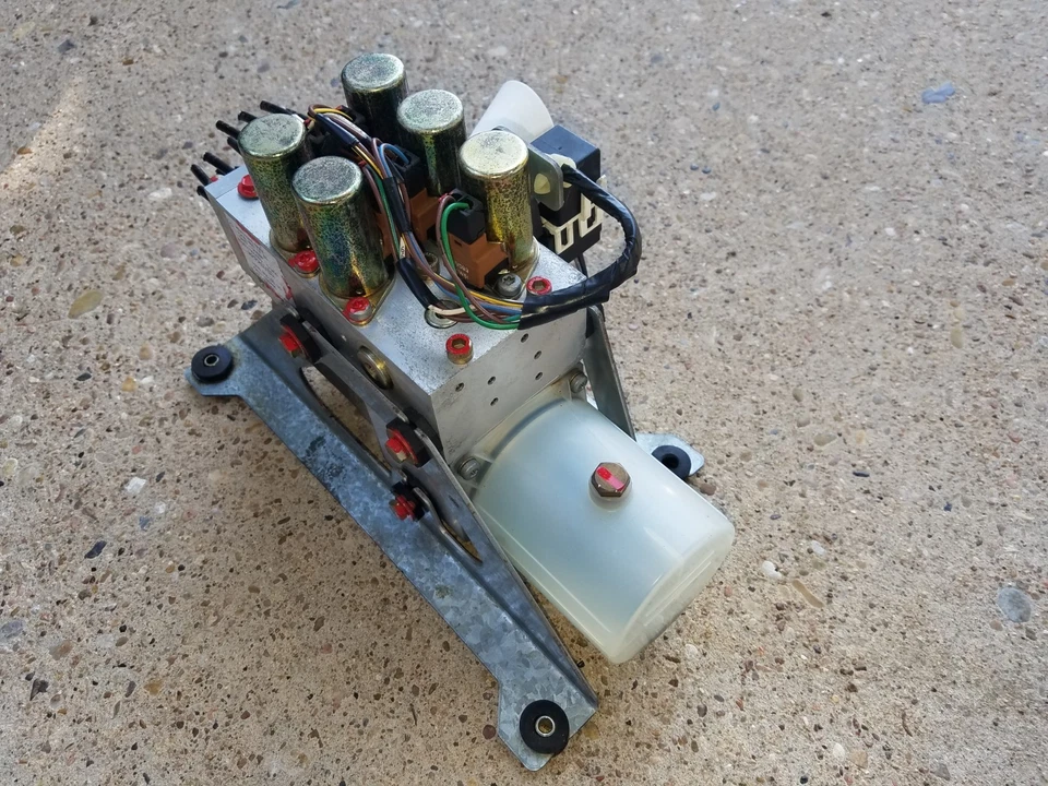 1998-2003 MERCEDES W208 CLK320 CLK430 MOTOR DE BOMBA HIDRÁULICA CONVERSÍVEL TETO SUPERIOR - Imagem 4 de 4