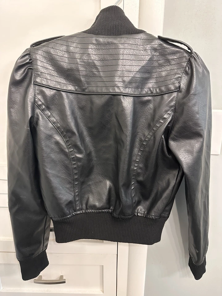 Miley Cyrus Max Azria Black Bomber Women Size Small Leather Jacket - Image 4 of 4