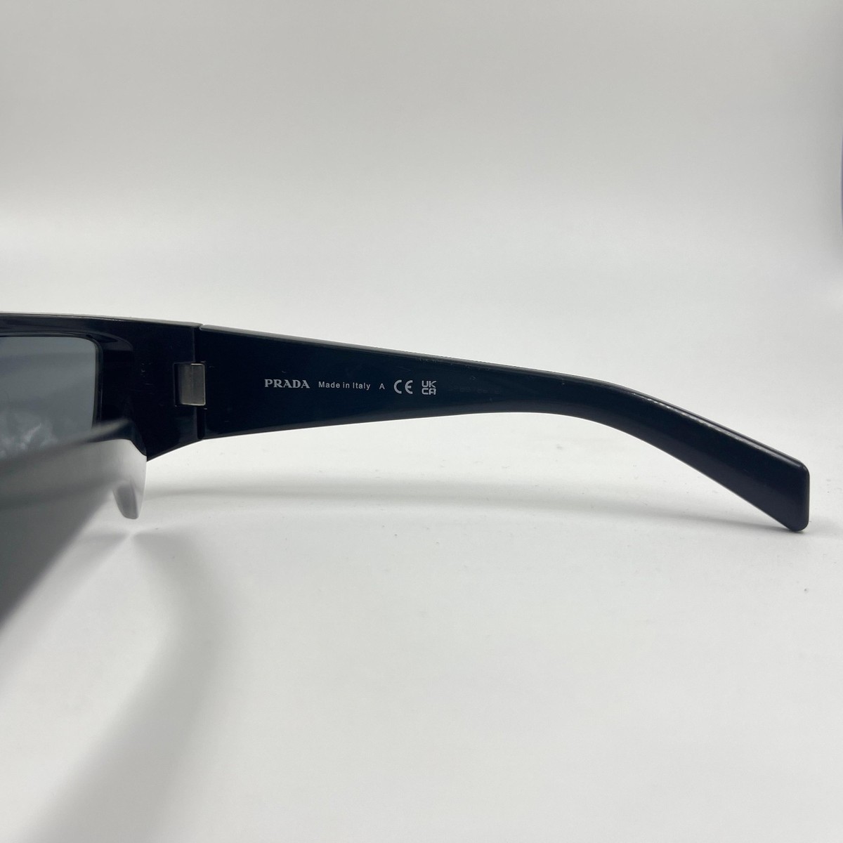PRADA SPR25Y 1AB-5S0 3N BLACK DARK GREY LENS SPORT SUNGLASSES