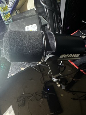 Shure MV7X XLR Podcast Dynamic Microphone - Black