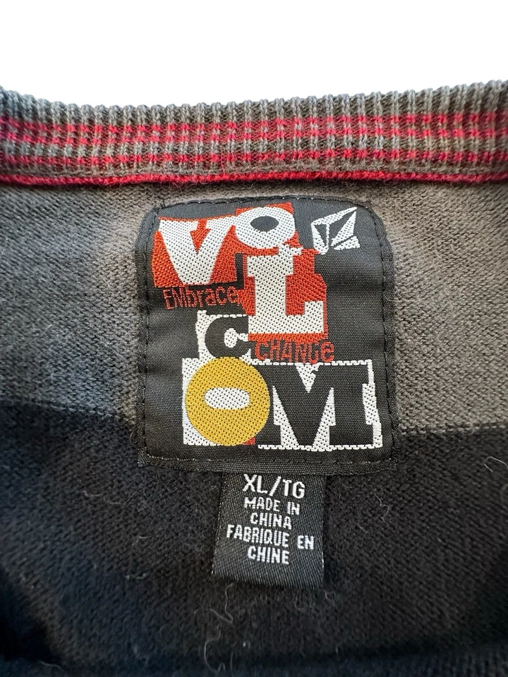 Volcom Sweater Size XL Mens Striped Knit Long Sleeve Pullover Multi Color EUC - Image 4 of 4