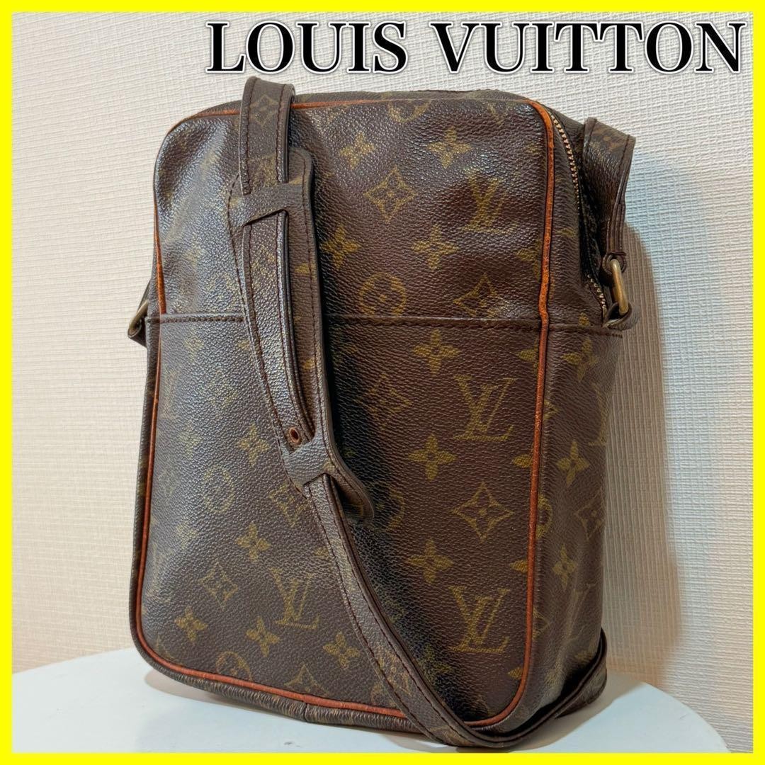 Excellent Condition LOUIS VUITTON Monogram Shoulder Bag From Japan