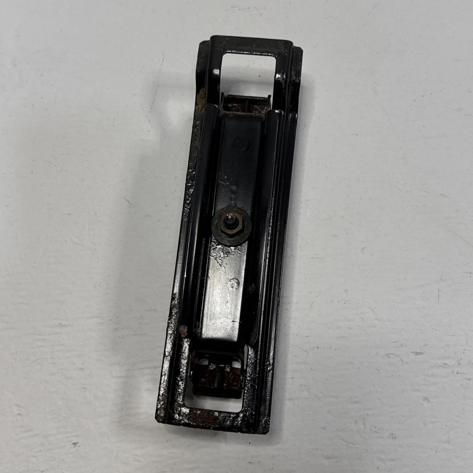 Ram Promaster 1500 2500 3500 2014-24 Mopar soporte de retención de batería 68134585AA Foto 3 de 4