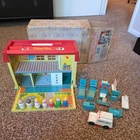 Vtg Fisher Price Little People Childrens Hospital 931 COMPLETE W/ BOX 1976 Extra