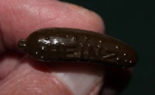 1933 CHICAGO WORLD'S FAIR SOUVENIR HEINZ PICKLE BROWN PIN  1 1/4 INCH