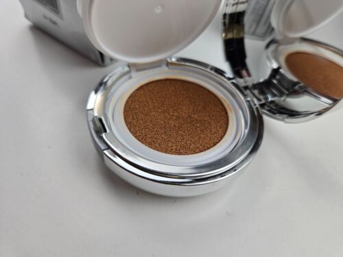 AMOREPACIFIC Color Control Cushion Compact Broad Spectrum SPF 50+ | Korean Found - Picture 2 of 8