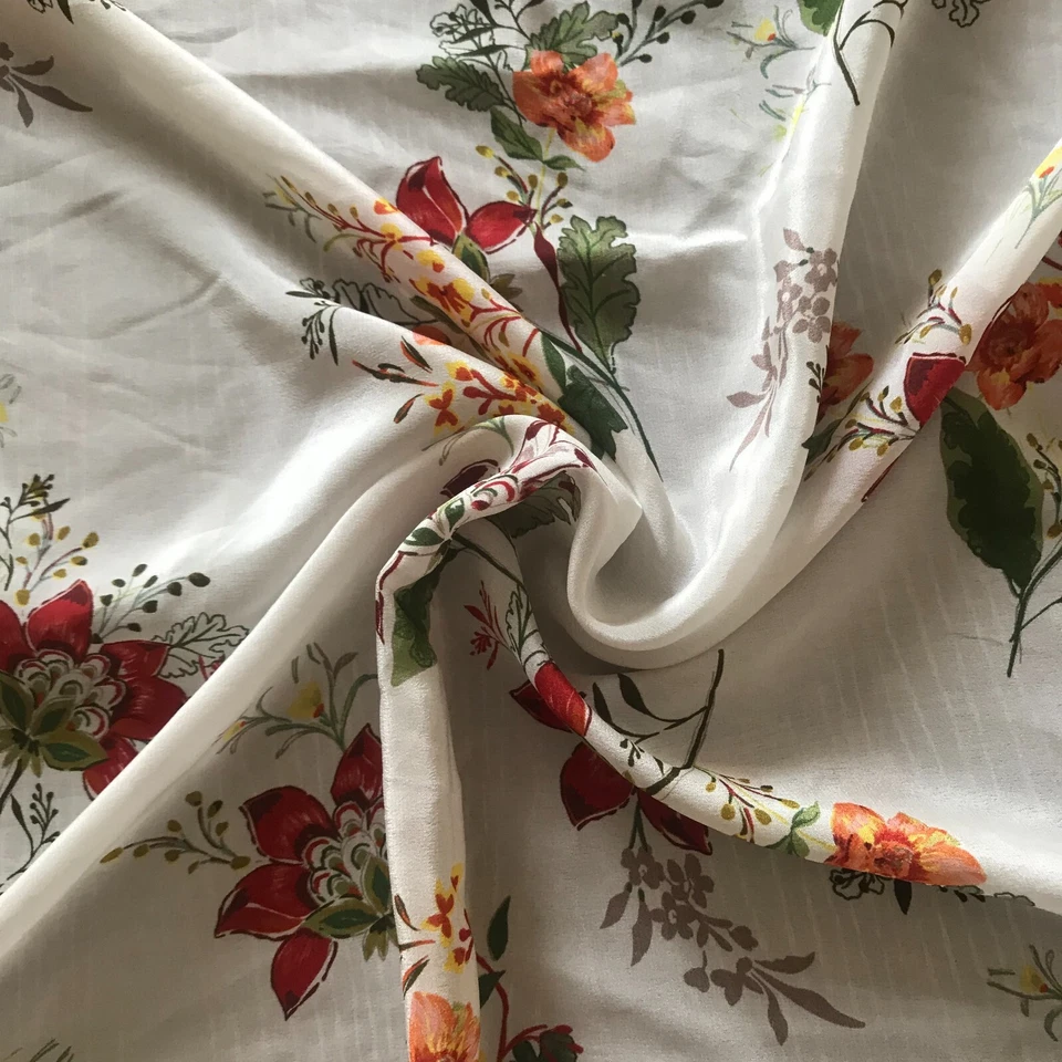 Tela de seda crepé 100 % seda pura 14 momme blanca floral 55" ancho 1 metro XX071 Foto 2 de 4
