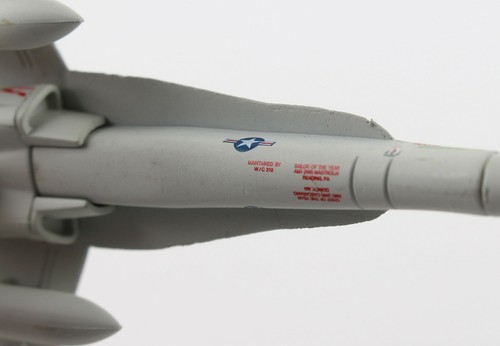 SELLO POSTAL (PS5338-3) MARINA EE. UU. F/A-18C ""WILDCATS"" MODELO DIECAST ESCALA 1:150 - Imagen 7 de 9
