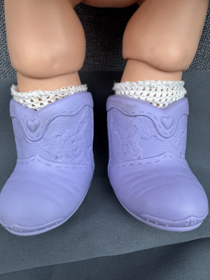 Vintage 1990 Galoob Baby Face Doll #9 SO SHY SHERRI Green Eyes Red Hair Boots - Image 2 of 4