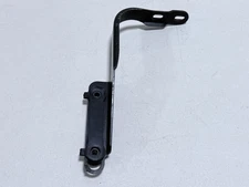 EXHAUST RESONATOR PIPE MOUNT BRACKET 97-04 MERCEDES R170 SLK230 SLK320 #3205