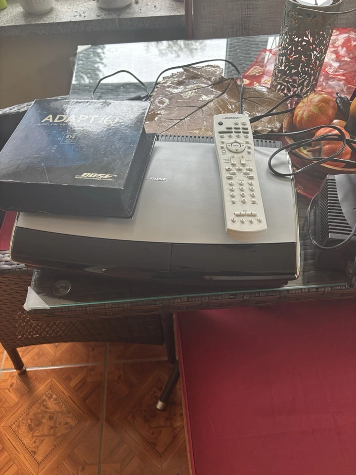 Bose Lifestyle AV18 III Steuerkonsole Mediacenter Inkl. Fernbedienung +AdaptiQ - Bild 2 von 2