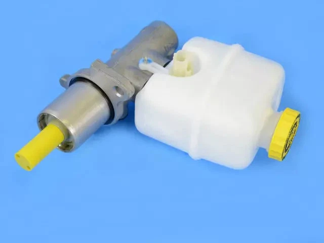 Cilindro mestre de freio Mopar genuíno 5189227AA - Imagem 3 de 4