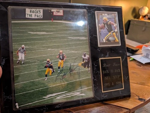 Brett Favre 1997 Autographed Photo Plaque Green Bay Packers Back To Back MVP