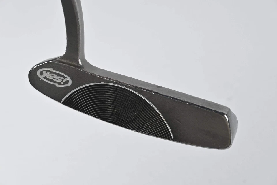Left Hand Yes! C-Groove Tracy II Putter / 32 Inch - Image 2 of 4