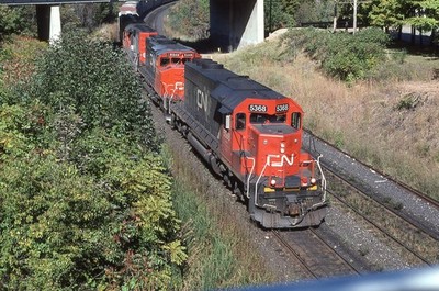 JK Orig Dia CN Canadian National SD40-2 #5368+2 mit Zug - Bayview Jct ON 1995