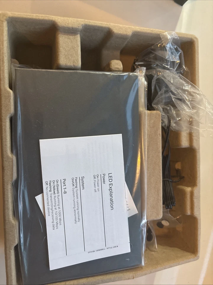 Conmutador PoE administrado inteligente Gigabit TP-Link TL-SG2008P Jetstream 8 puertos nuevo sellado Foto 2 de 2