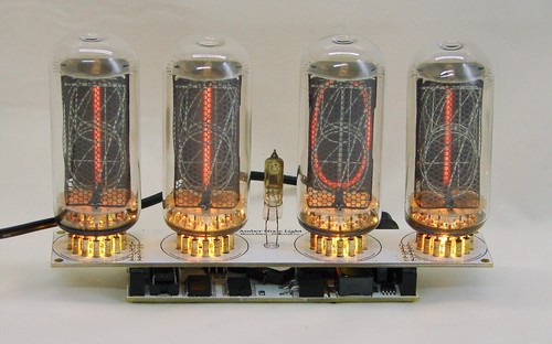 Nixie Röhrenuhr DIY Kit 2.3 für IN18 Röhren mit RGB Hintergrundbeleuchtung - Bild 5 von 7