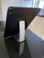 Stelton Flap Porta Tablet, Alluminio, Organizzatore. Design danese. V utile