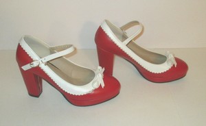 womens vintage heels