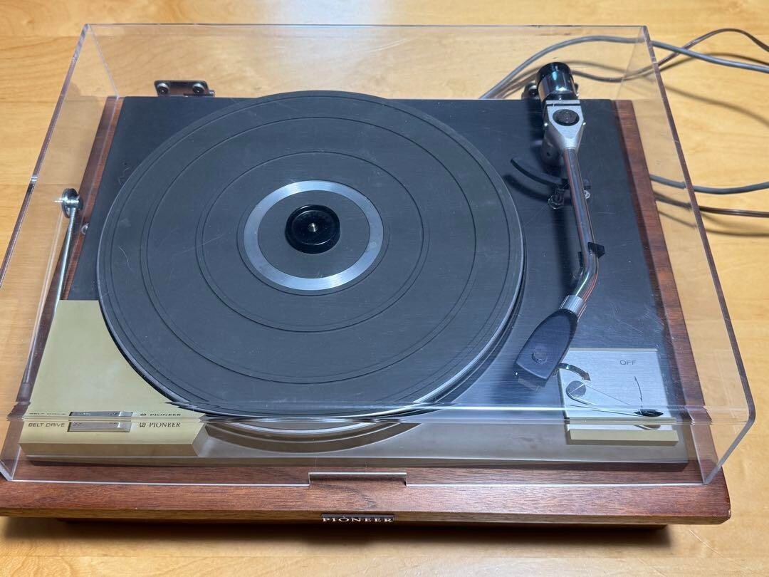 Pioneer PL-31 Turntable Manual Belt-Drive Wood Cabinet Pioneer PL-31 Turntable Manual Belt-Drive Wood Cabinet