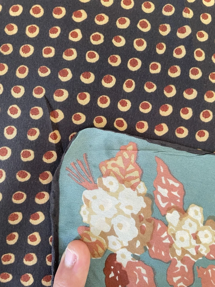 Y2#Nina Ricci Paris Bufanda de Seda Floral Ramo Patrón Lunares Rayas Marrón Coral Foto 3 de 4