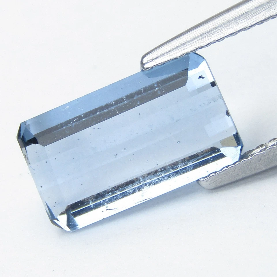 Piedra preciosa suelta de fluorita natural de 3,66 quilates 12,2 x 7,2 x 4,3 mm corte esmeralda de Brasil Foto 4 de 4